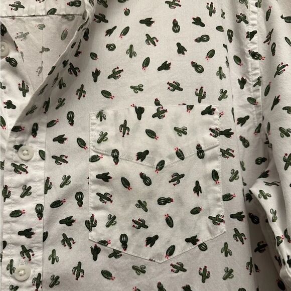 Lot Of 2 TRUE CRAFT Shirts Men’s Size Large Button Down Collared Polo Casual Fun - Picture 8 of 15